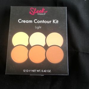 Sleek Makeup Cream Contour Kit. 42 oz.